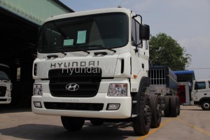 Xe tải Hyundai HD320 chassis